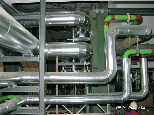 Prefabrykacja i montaż rurociągów-kocioł energetyczny w elektrowni Wuppertal w Niemczech 