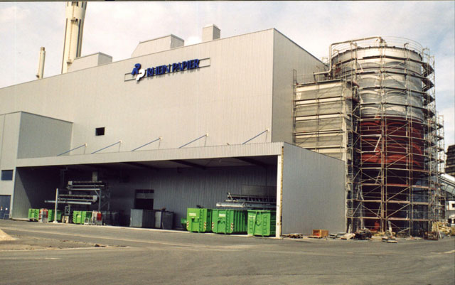 Prefabrykacja i montaż rurociągów technologicznych w Zakładach Papierniczych w Hürth w Niemczech